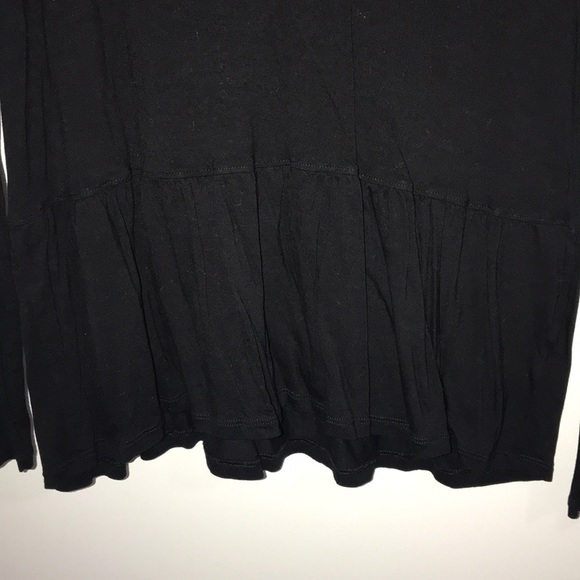 Black top with peplum type on bottom! - Picture 2 of 2